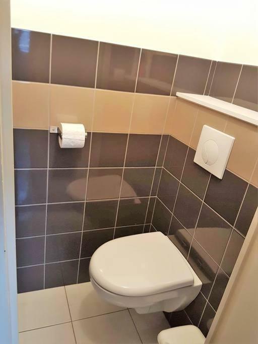 Tres Bel Appartement Centre Vitre Eksteriør bilde