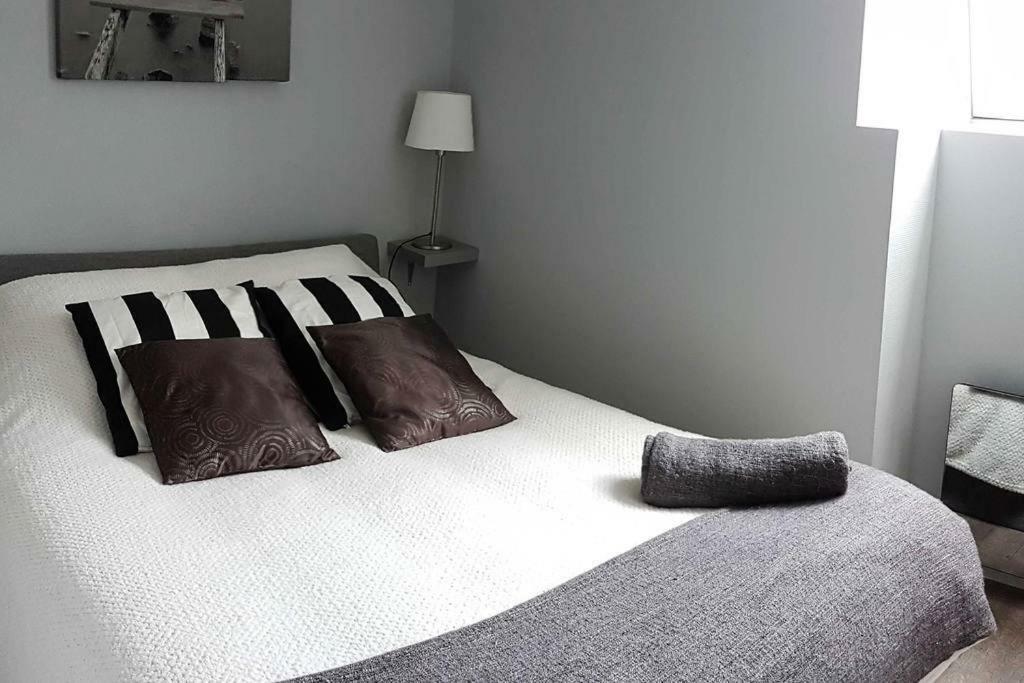 Tres Bel Appartement Centre Vitre Eksteriør bilde
