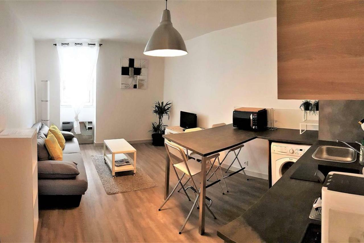 Tres Bel Appartement Centre Vitre Eksteriør bilde
